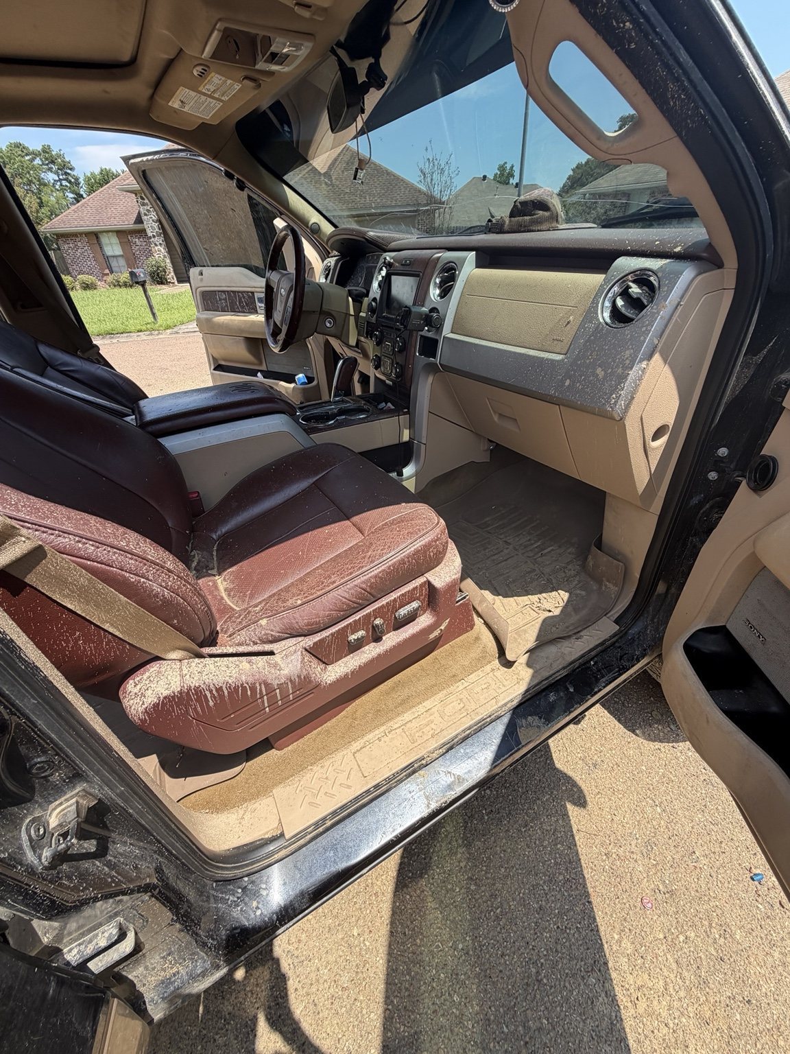 Dirty Ford interior before detailing